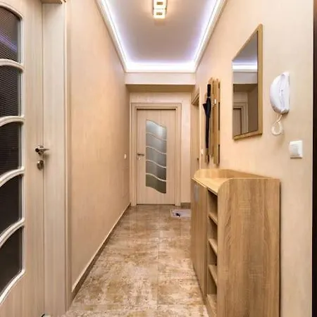 2-bedroom Apt With Private Parking /hadzhi Dimitar *