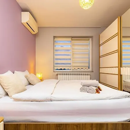 Apartament 2-bedroom Apt With Private Parking /hadzhi Dimitar