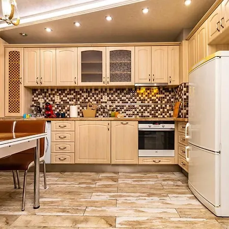 2-bedroom Apt With Private Parking /hadzhi Dimitar *