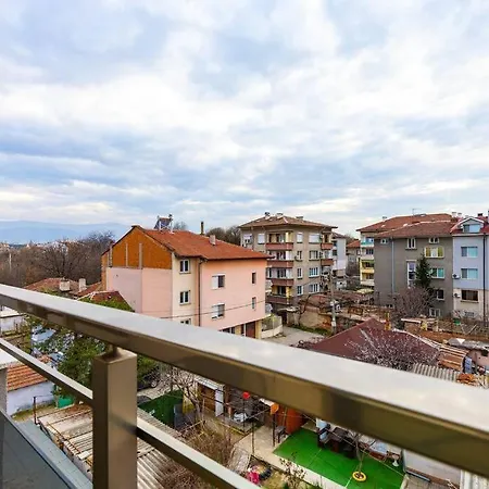 2-bedroom Apt With Private Parking /hadzhi Dimitar * Plovdiv